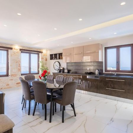 Beritiana Villa Lulla מראה חיצוני תמונה